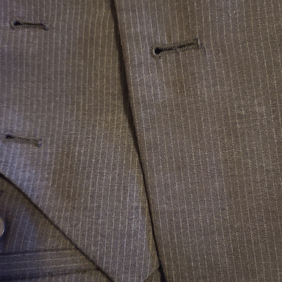 Kenneth Cole Charcoal Pinstripe 3 Piece Suit - Picture 4 of 4